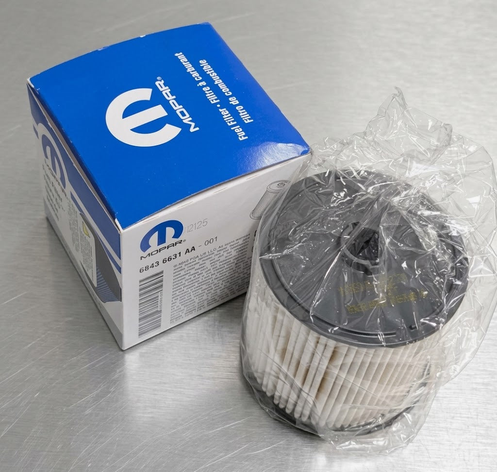 Genuine Mopar Diesel Fuel Filter / Fuel Water Separator Filter Kit 68436631AA - New