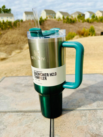 Brand New Stanley 40 oz Quencher H2.0 Tumbler Chrome/Pine Green