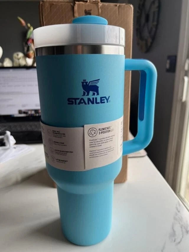 Stanley 40 fl oz Stainless Steel H2.0 Flowstate Quencher - Blue
